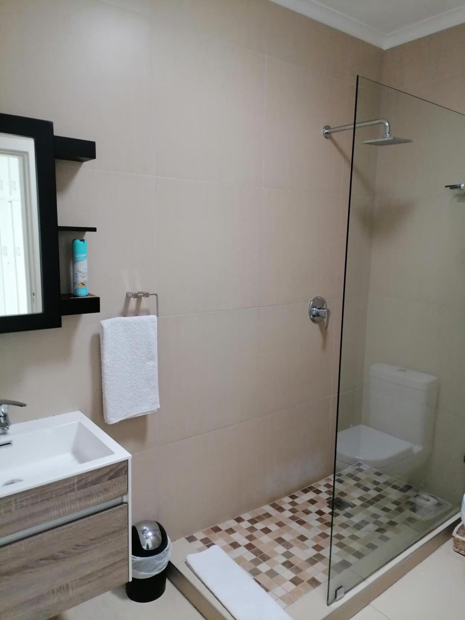 Flamingo Rocks Bed & Breakfast Дърбан Екстериор снимка
