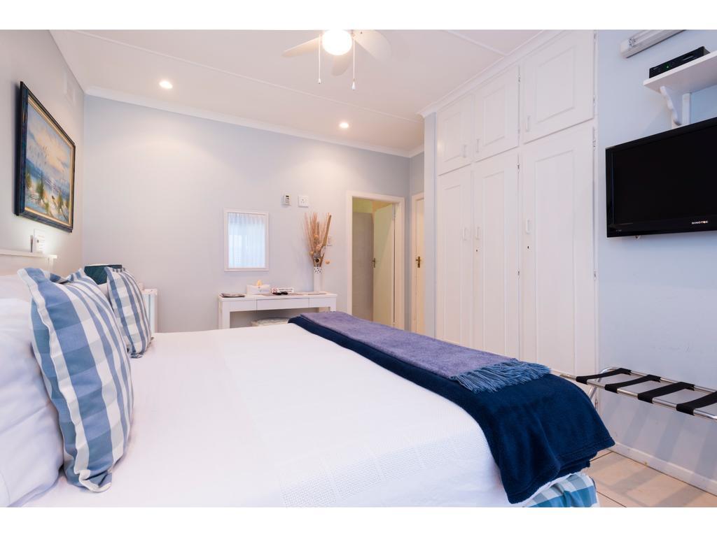 Flamingo Rocks Bed & Breakfast Дърбан Екстериор снимка