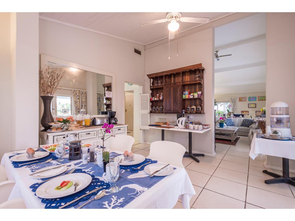 Flamingo Rocks Bed & Breakfast Дърбан Екстериор снимка