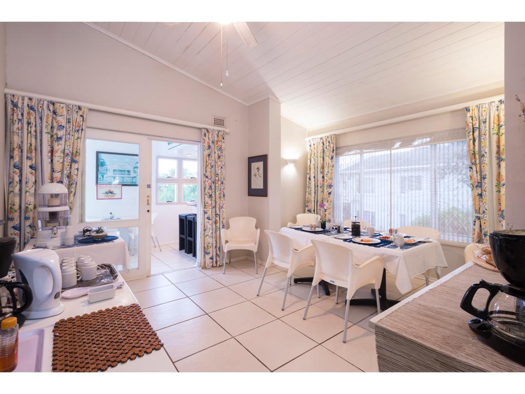 Flamingo Rocks Bed & Breakfast Дърбан Екстериор снимка
