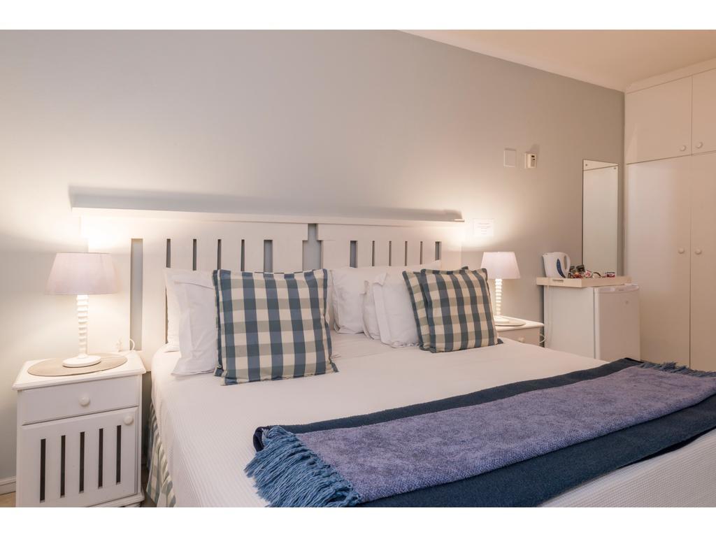 Flamingo Rocks Bed & Breakfast Дърбан Екстериор снимка